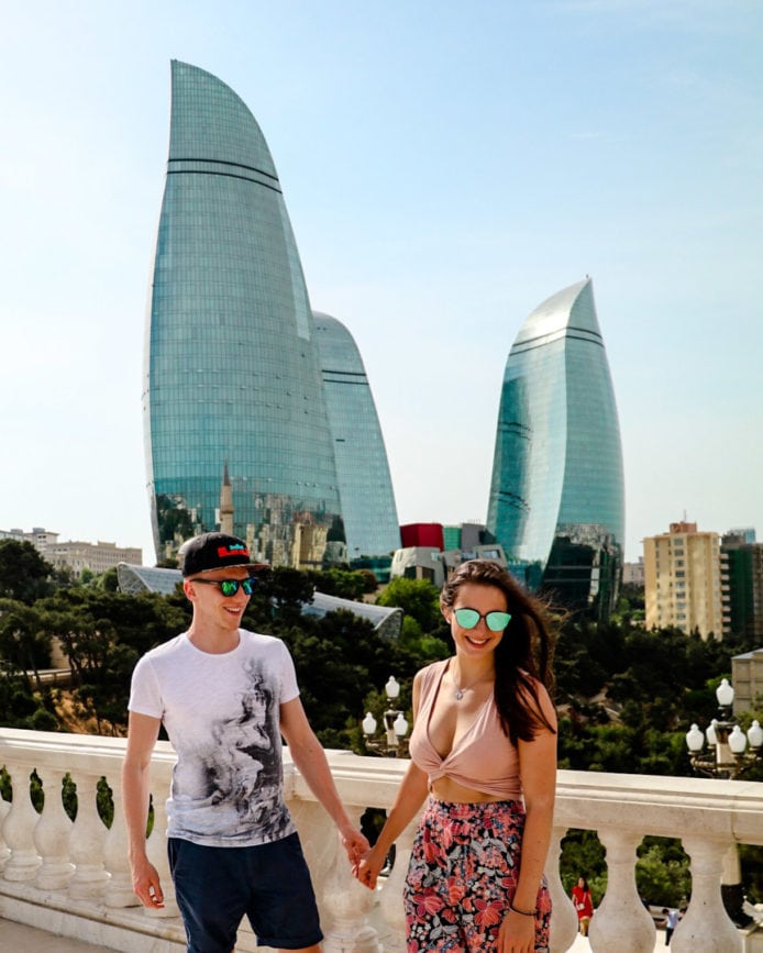 Baku flame towers dagüstü park