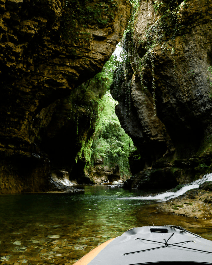 martvili canyon boot Georgien Rundreise martvili canyon boot