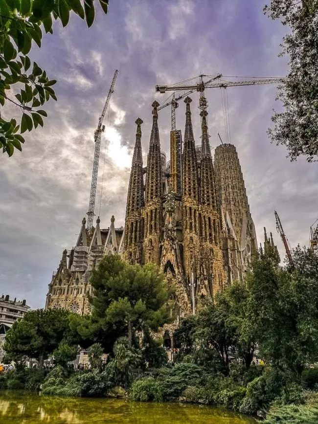 sagrada familia von aussen