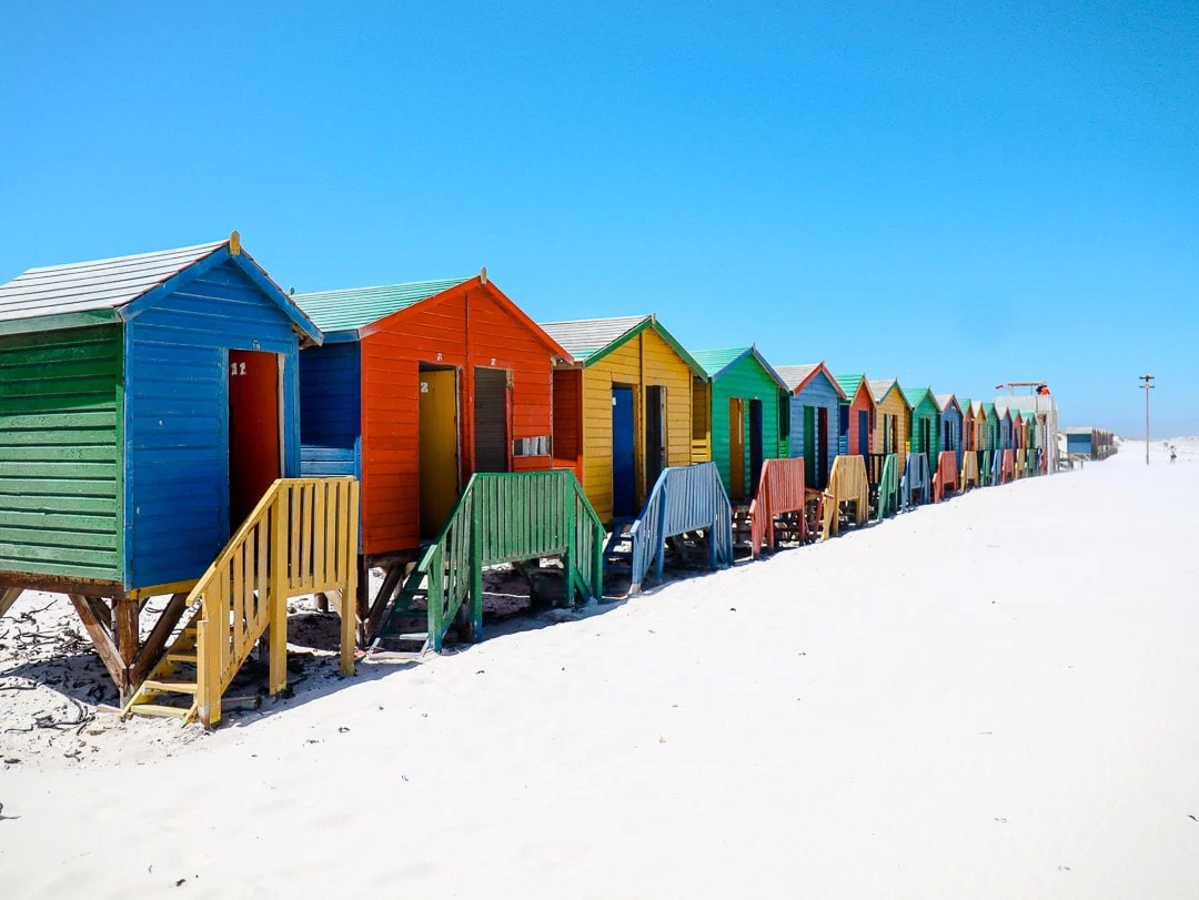 suedafrika muizenberg bunte haeuser suedafrika muizenberg bunte haeuser