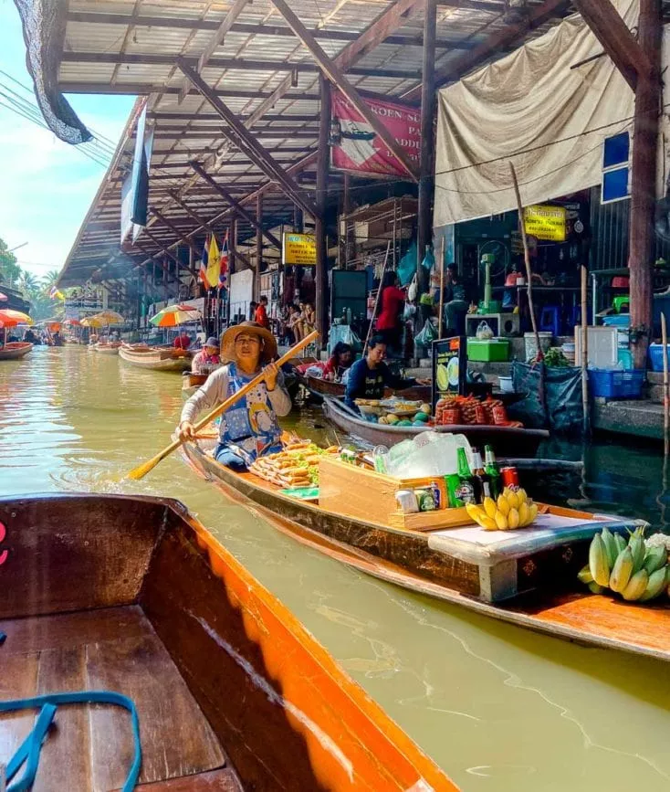 Bangkok Damnoen Saduak auf dem boot