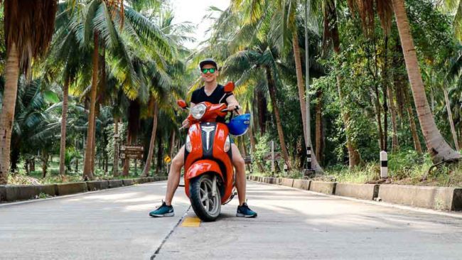 Ab Wieviel Jahren Darf Man In Thailand Roller Fahren www.traveloptimizer.de