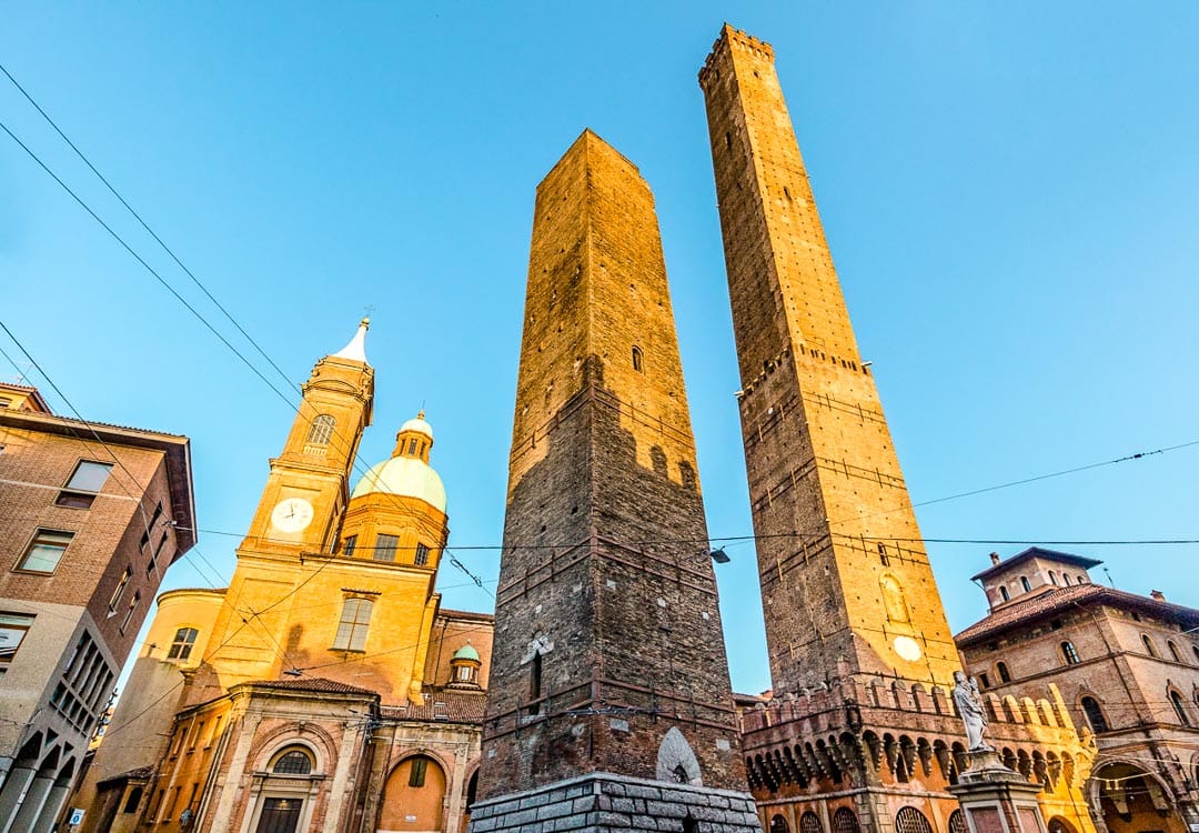 Bologna Asinelli Türme