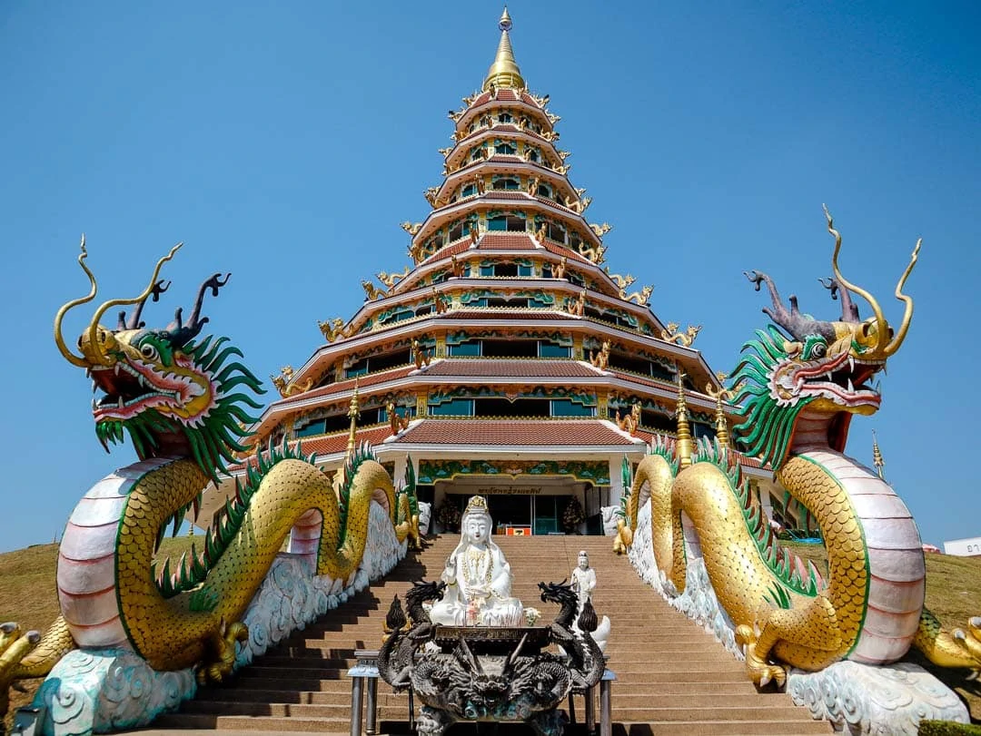 chiang rai 9 Tier Temple