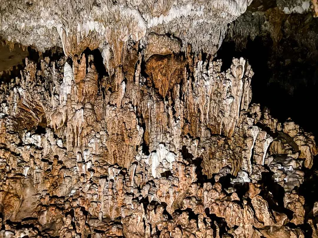 pai lod cave Stalaktiten und Stalagmiten