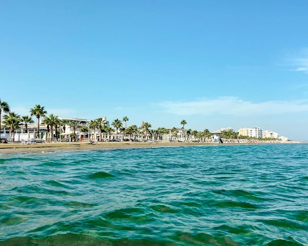 Larnaka Mackenzie Beach
