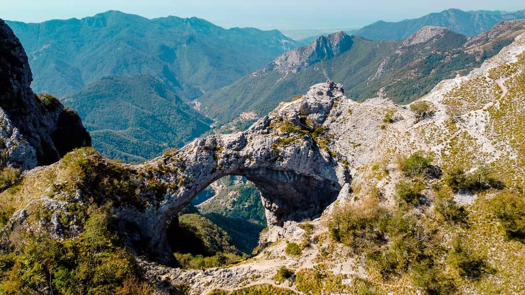 lucca monte forato 2 lucca monte forato 2