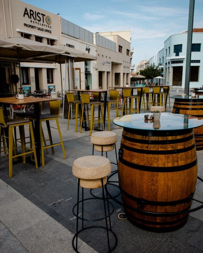 modernes zentrum in paphos