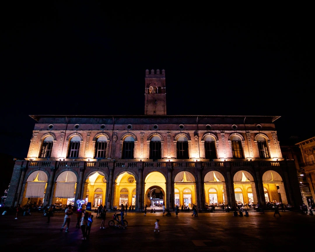 palazzo del podesta bologna
