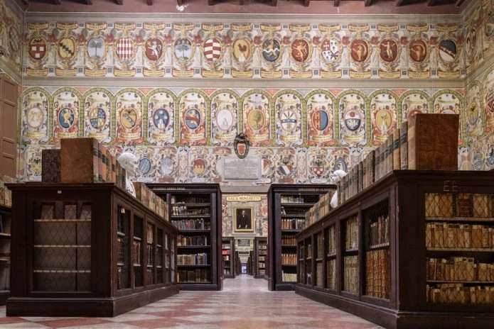 palazzo dell archiginnasio buechersaal