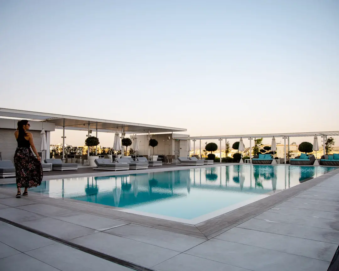 Radisson Blu Larnaca Rooftop-Pool