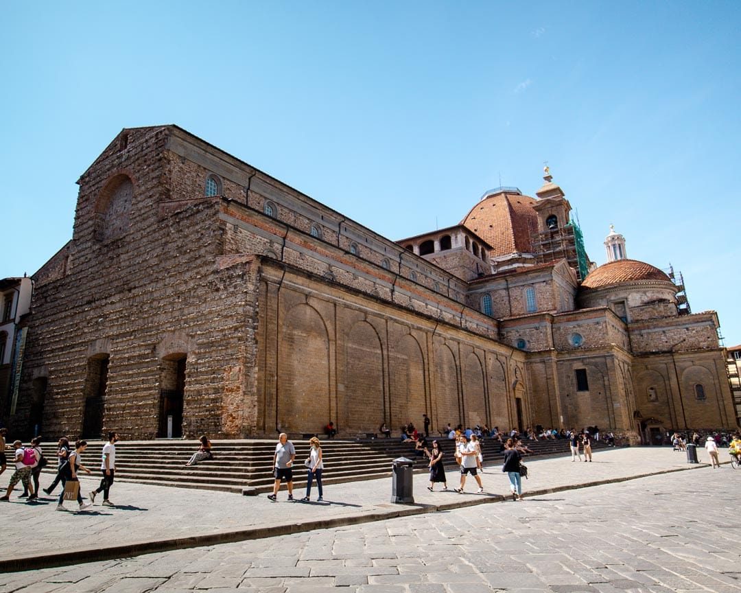Basilica di San Lorenzo außen Florenz
