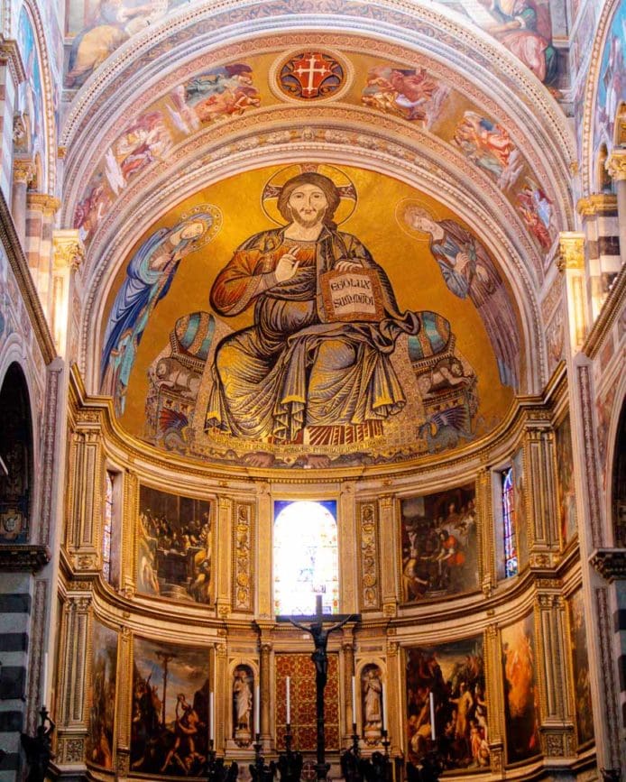 Dom Innen in Pisa