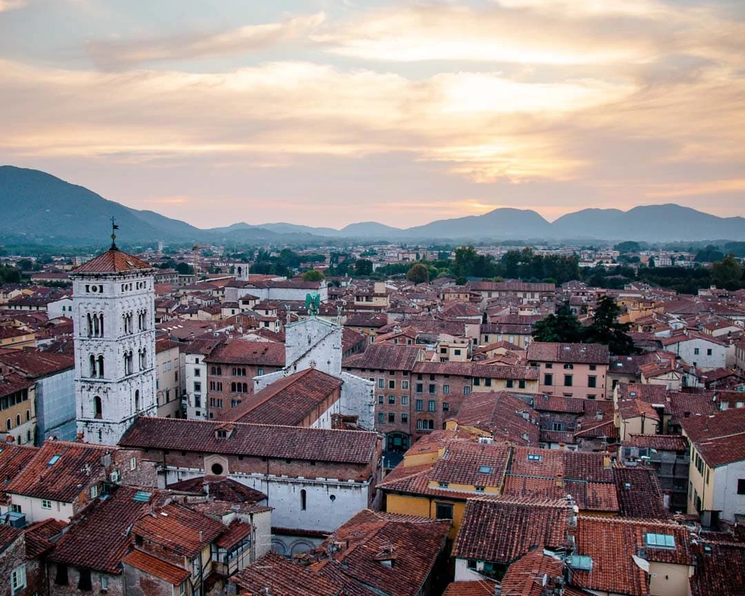 Lucca Torre Delle Ore