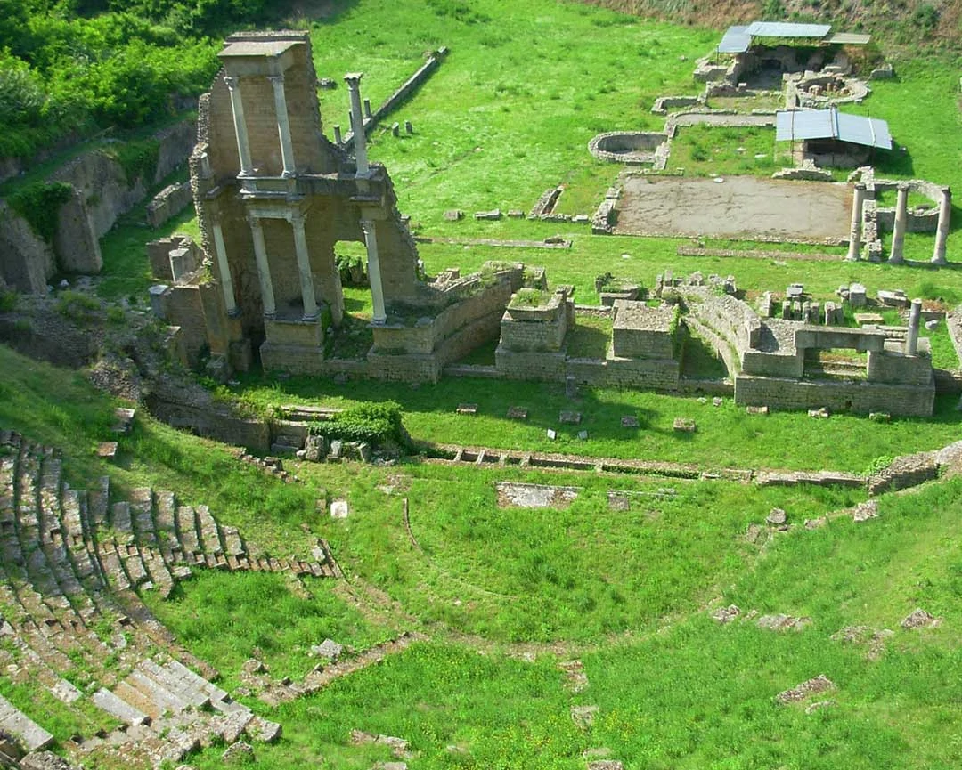 volterra toskana theater Volterra Toskana Theater