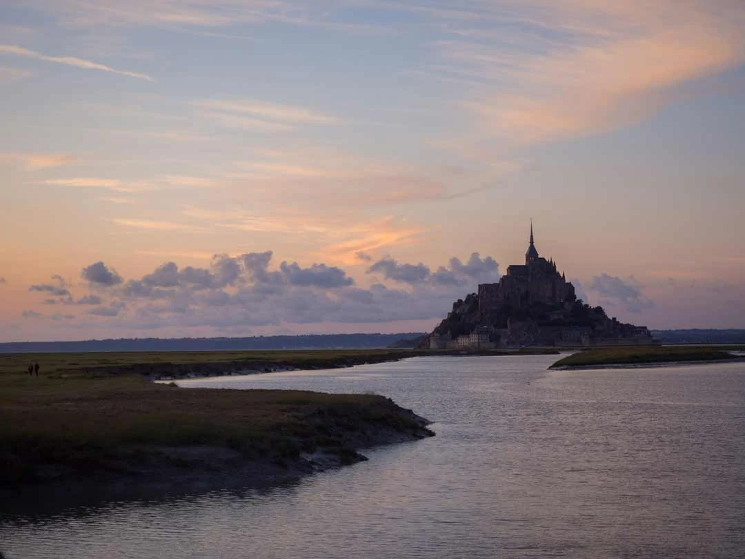 normandie mont saint michel sonnenuntergang normandie mont saint michel sonnenuntergang