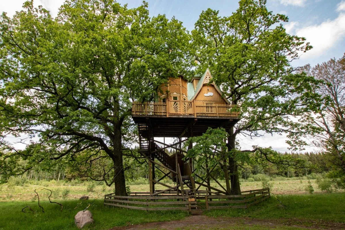 Schweden Baumhaus Trädhushotell Islanna