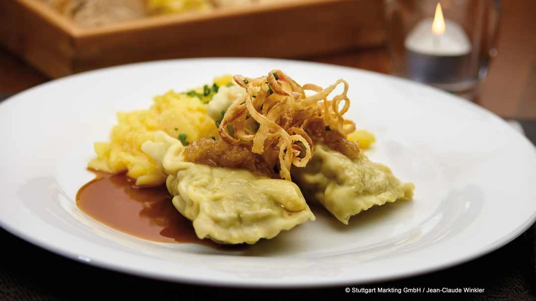 Food Maultaschen mit Kartoffelsalat 2202 c SMG Jean Claude Winkler 2