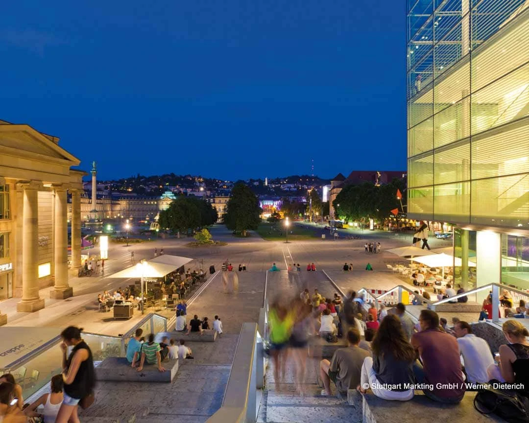 Kunstmuseum Treppe 69590 c Stuttgart Marketing GmbH Werner Dieterich