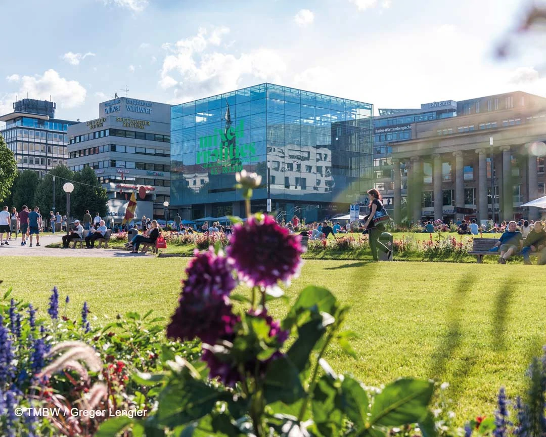 Schlossplatz Kunstmuseum 1715 c TMBW Gregor Lengler