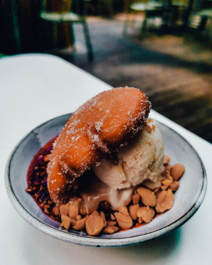 Dessert Bao bei DubbelDubbel