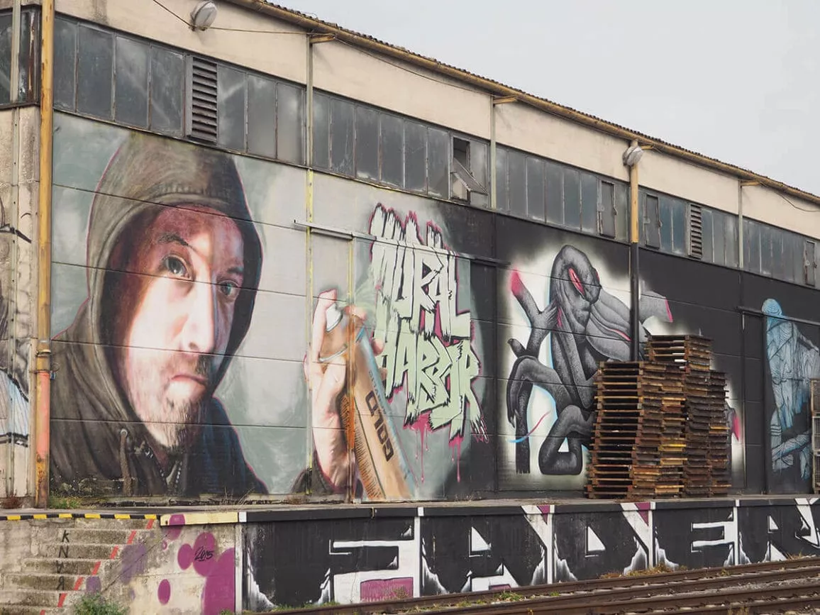 linz mural harbor