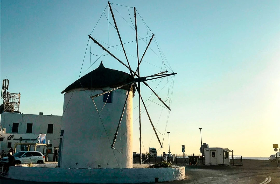 windmuehlen bei paros parikia windmuehlen bei paros parikia
