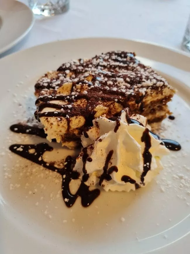 hausgemachte tiramisu verona