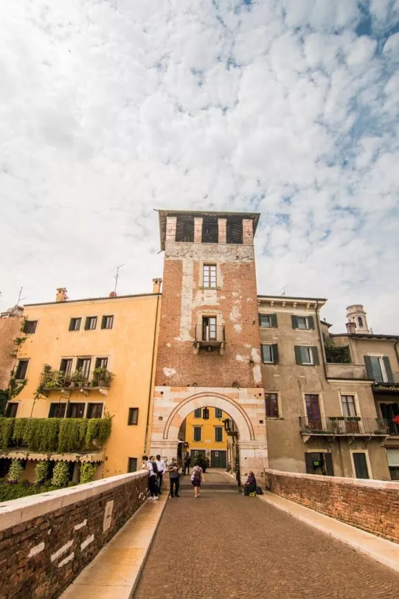 ponte pietro verona