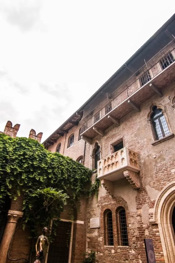 verona casa di giulietta balkon