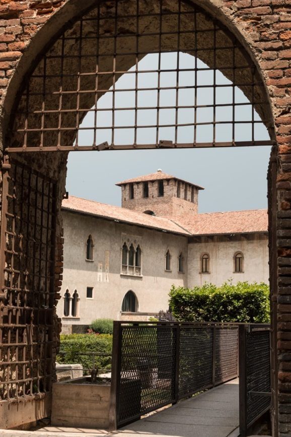verona Eingang Castelvecchio