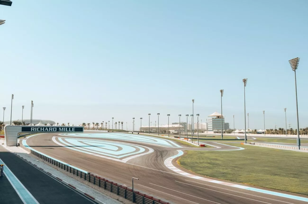 abu dhabi sehenswuerdigkeiten formel 1 strecke 4 Abu Dhabi Sehenswürdigkeiten Formel 1 Strecke