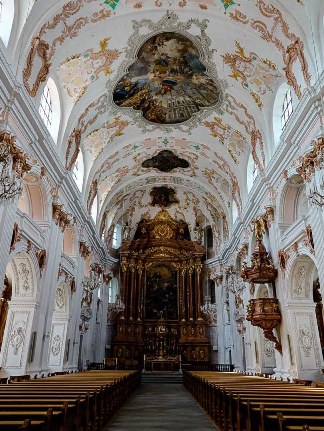 Luzern Jesuitenkirche innen