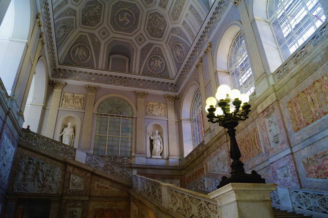 Neapel Eingangshalle Palazzo Reale