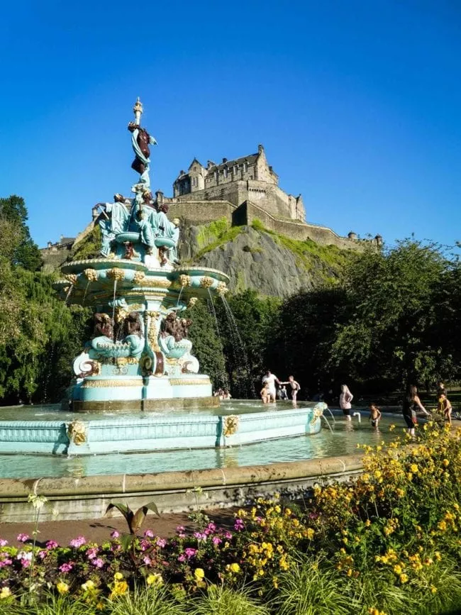 edinburgh Princess Street Garden Brunnen