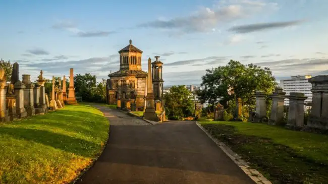 Glasgow Sehenswürdigkeiten Necropolis