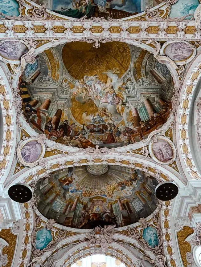 Innsbruck Dom zu St. Jakob Deckengemälde