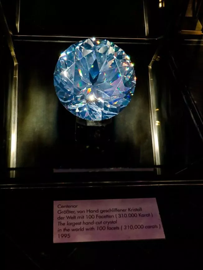 Innsbruck Swarovski Kristallwelten größter kristall