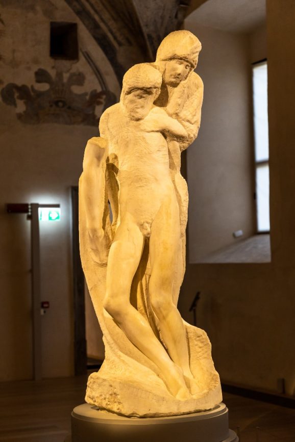 mailand Castello Sforzesco skulptur