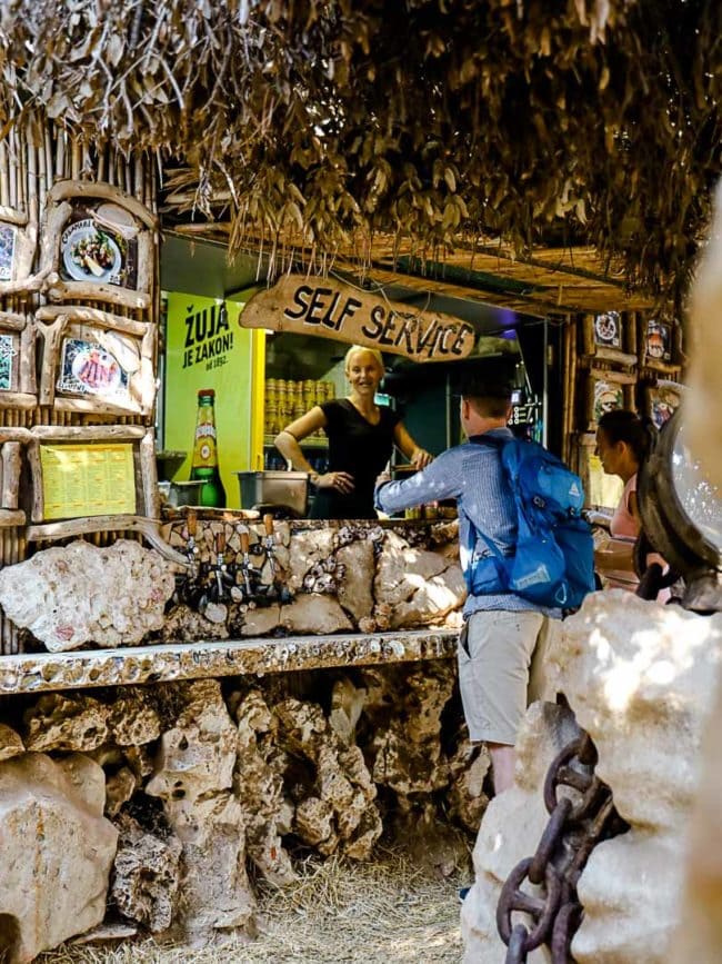 pula Kap Kamenjak Safari Bar 2