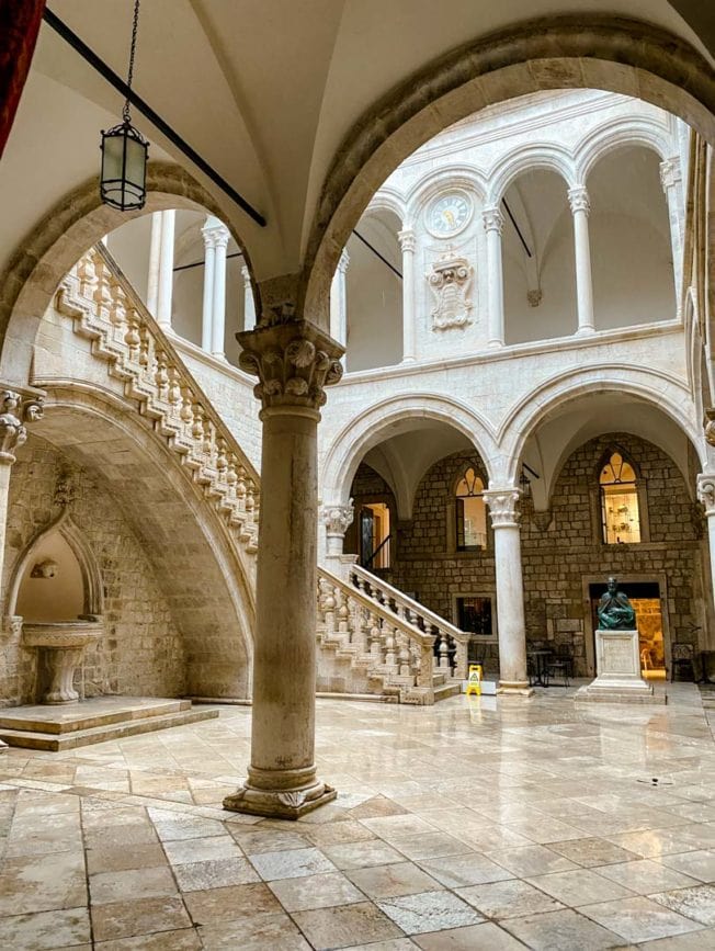 Dubrovnik Rektorenpalast Innenhof