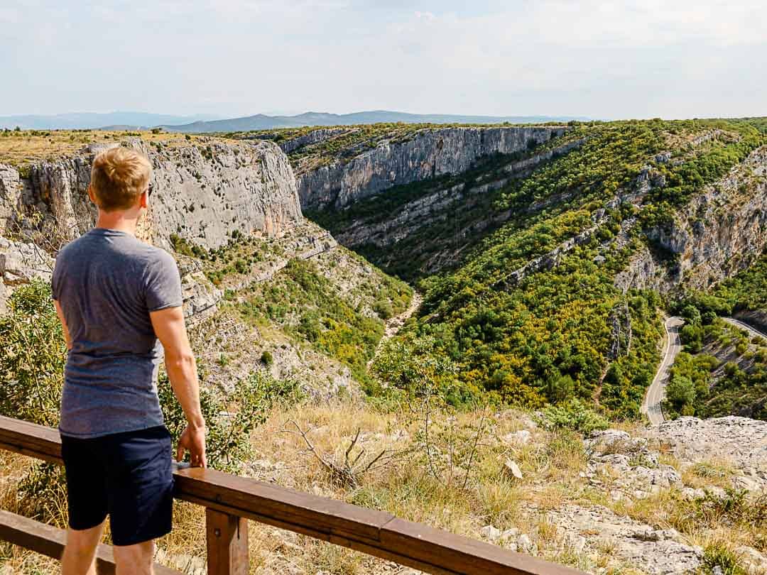 Krka Nationalpark Aussicht in Canyon