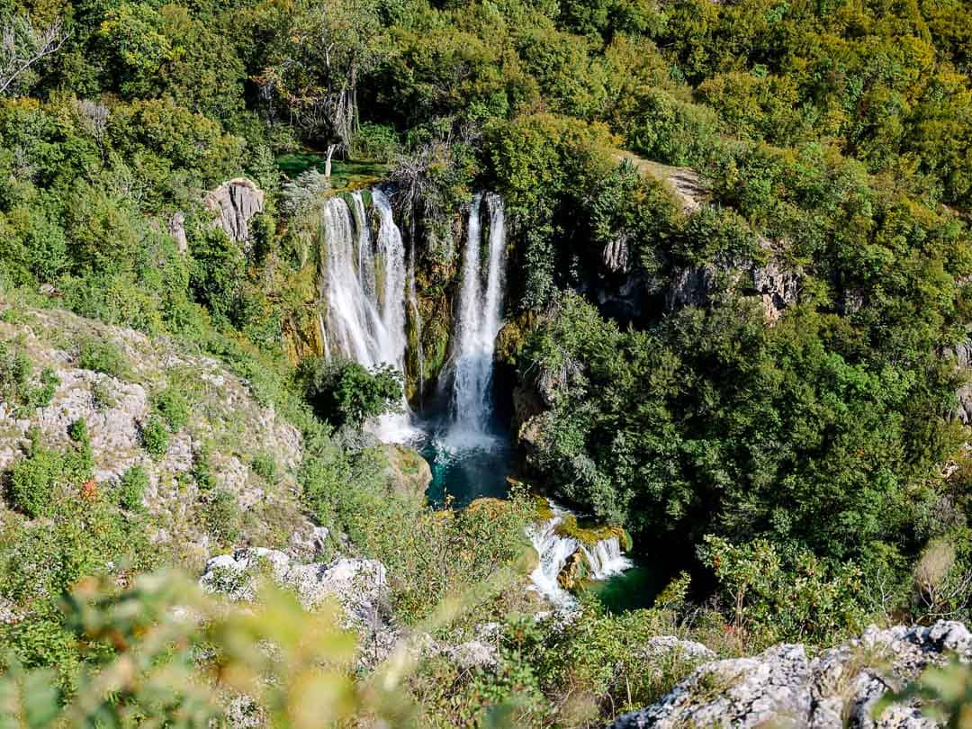 Krka Nationalpark Manojlovac Wasserfall blick von oben