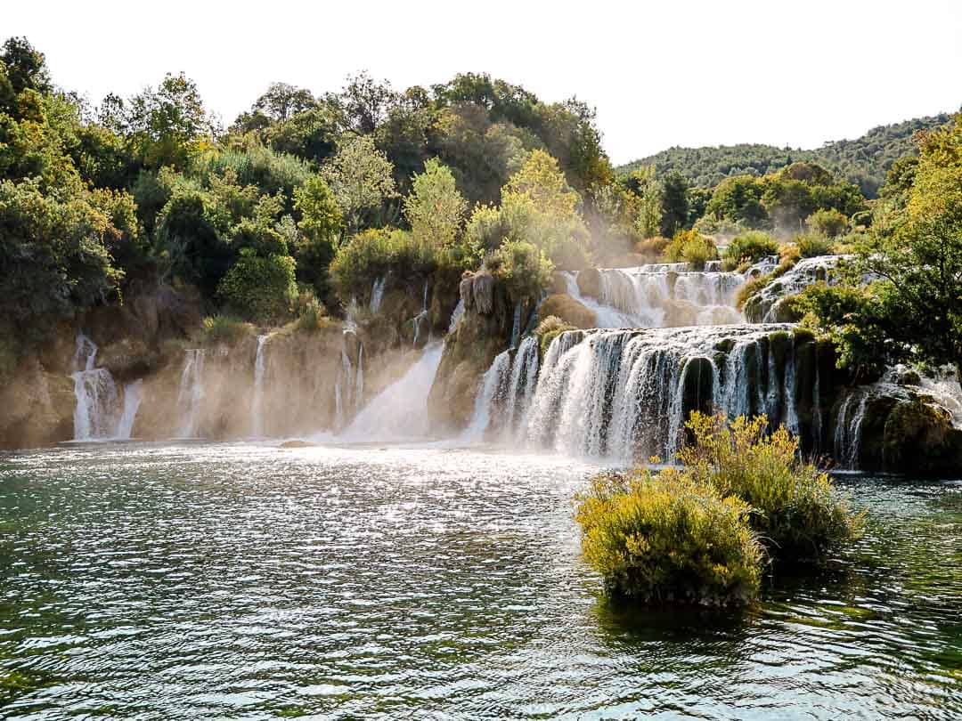 krka nationalpark skradinski buk von unten krka nationalpark skradinski buk von unten