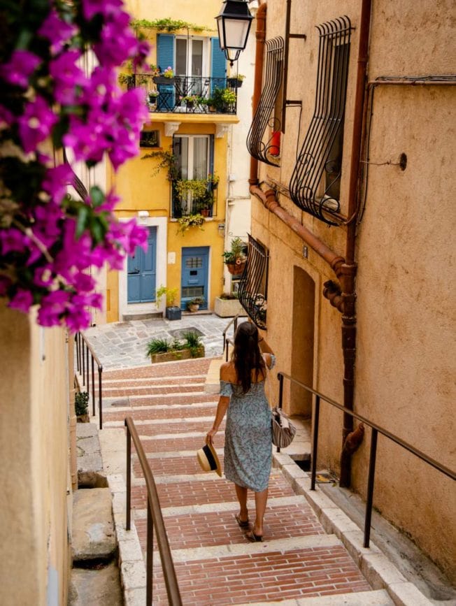 cannes altstadt gasse 2