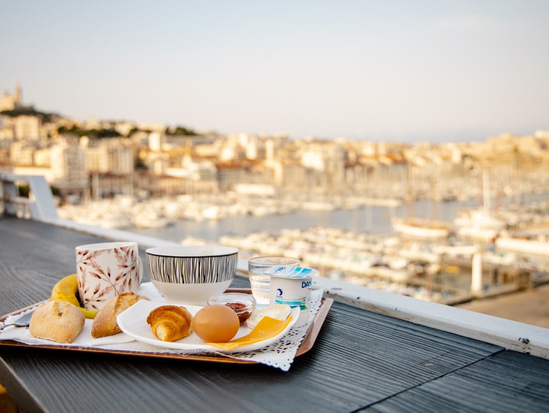 marseille hotel hermes fruehstueck