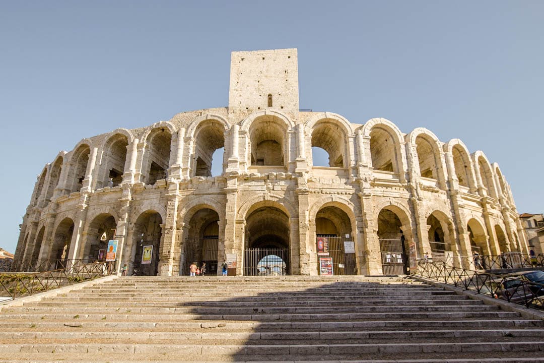 arles provence arena aussen