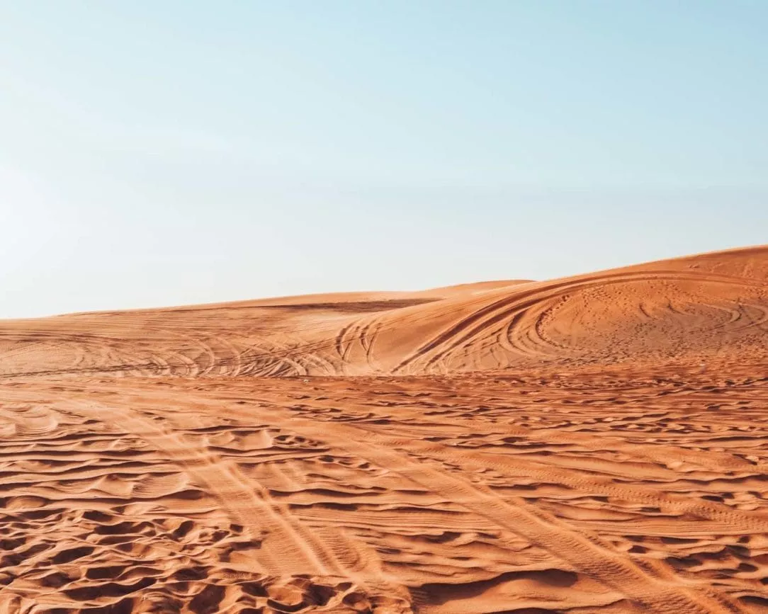 Dubai Wüstentour Straße