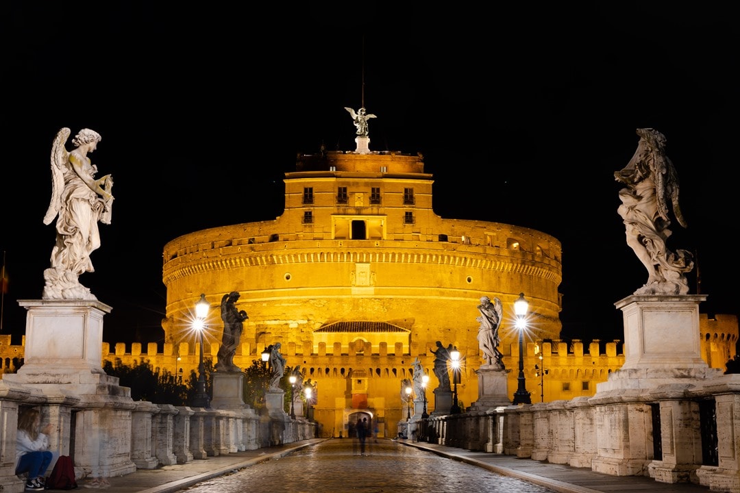 engelsburg engelsbruecke bei nacht