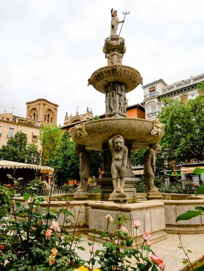 Granada Plaza de Bib-Rambla